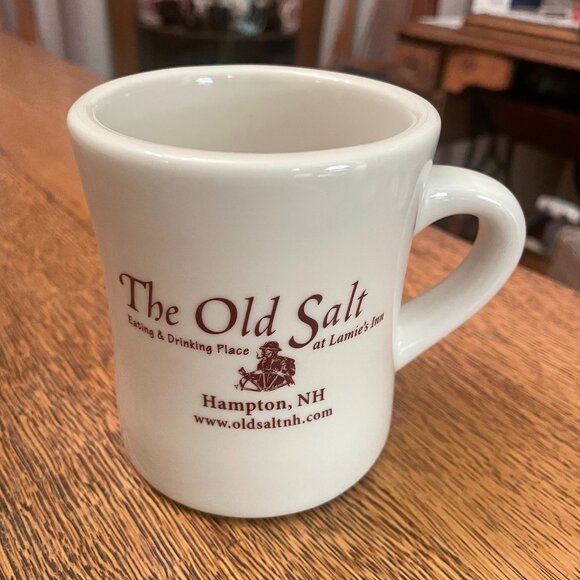 Vintage Lamie's Inn & Tavern/The Old Salt Restaurant Coffee Cup Westford China - Picture 1 of 5